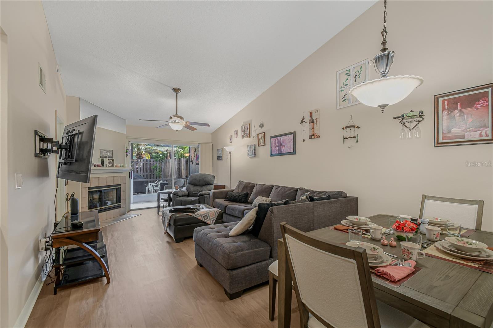 2586 PINE COVE LN, CLEARWATER, FL — photo 14