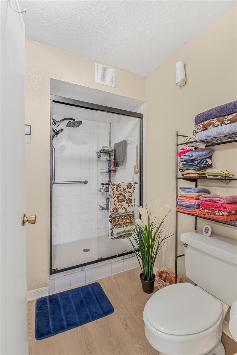 2586 PINE COVE LN, CLEARWATER, FL — photo 20