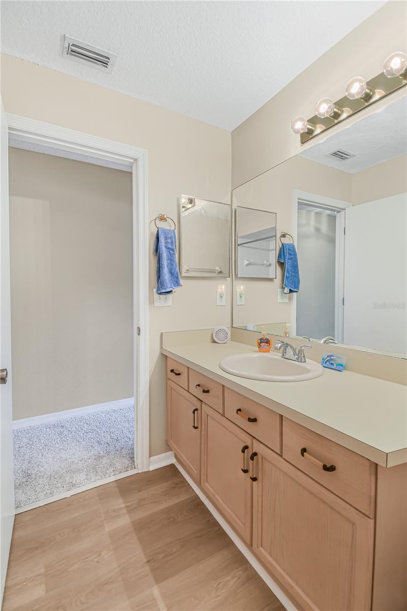 2586 PINE COVE LN, CLEARWATER, FL — photo 30
