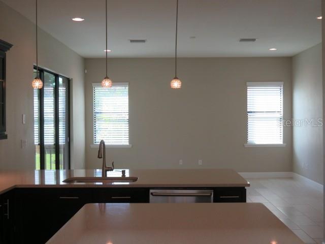5827 TITLE ROW DR, BRADENTON, FL — photo 7