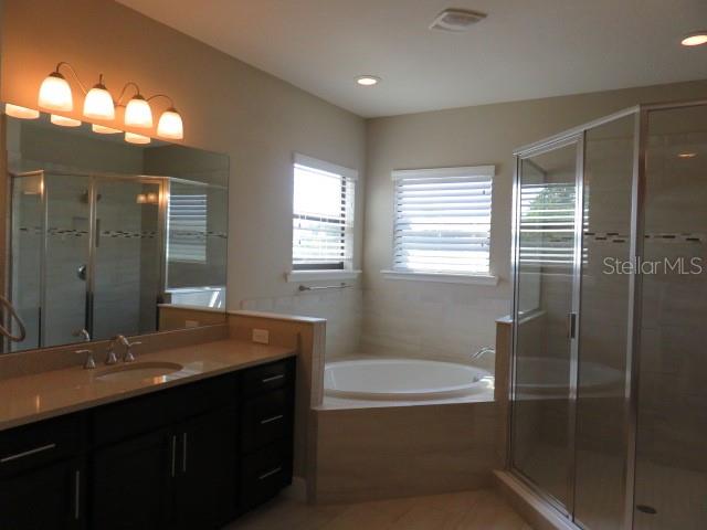 5827 TITLE ROW DR, BRADENTON, FL — photo 17