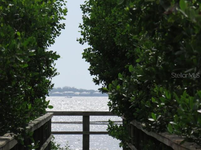 5827 TITLE ROW DR, BRADENTON, FL — photo 42