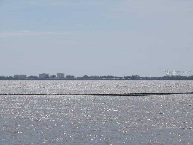 5827 TITLE ROW DR, BRADENTON, FL — photo 43