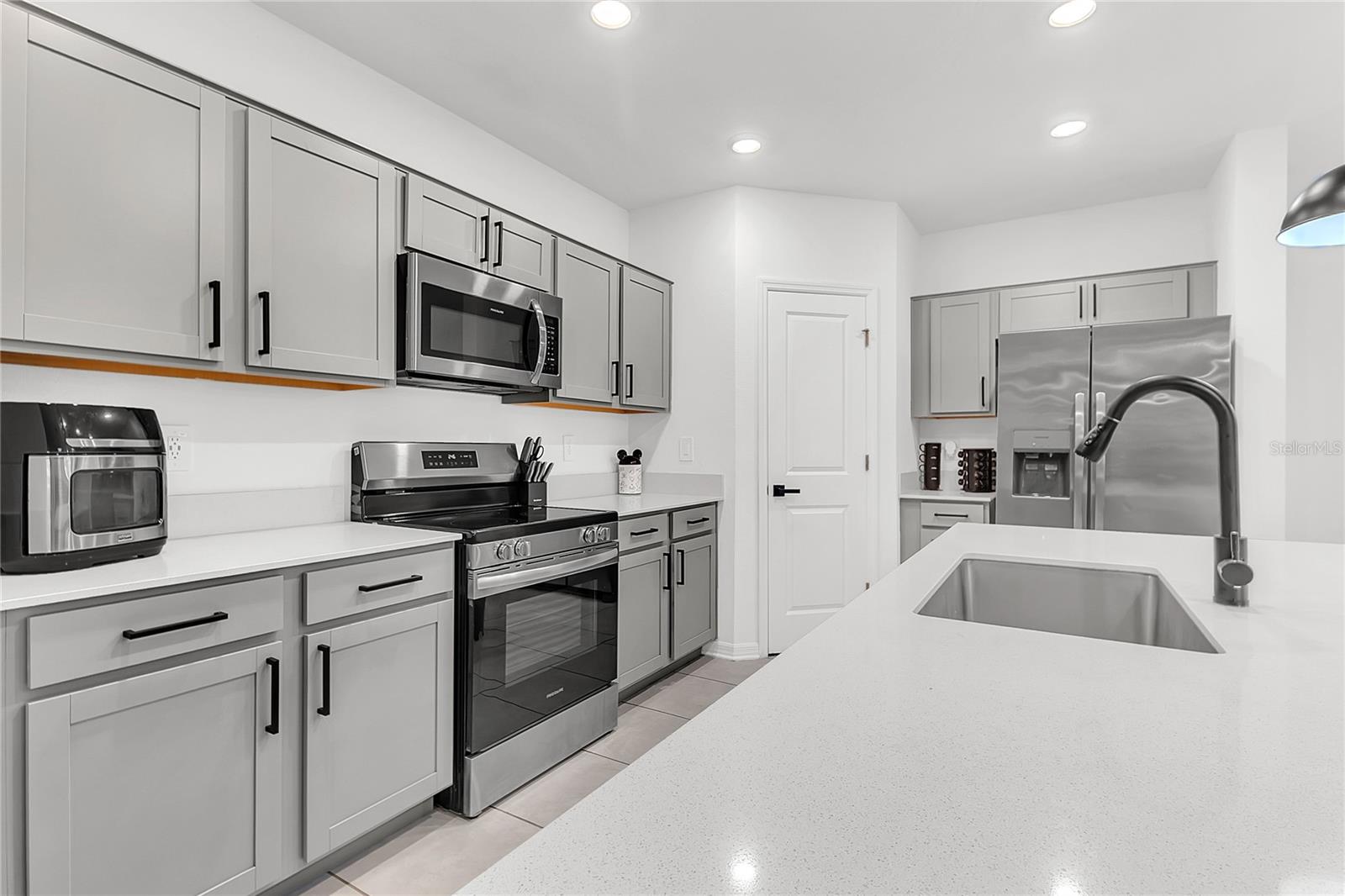 1325 DIEGO TER, WINTER HAVEN, FL — photo 9