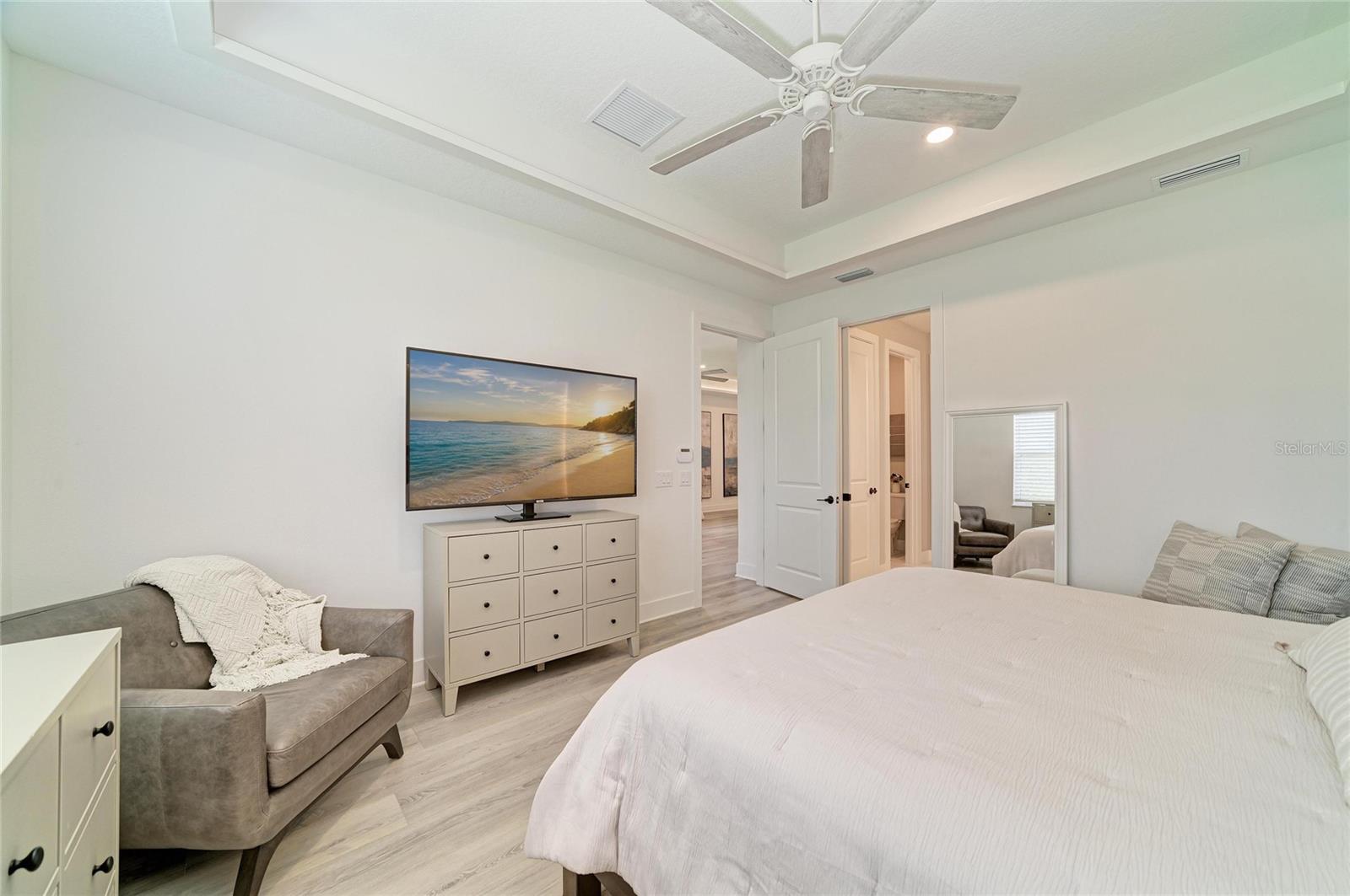 1047 WATERLINE COURT, SARASOTA, FL — photo 3