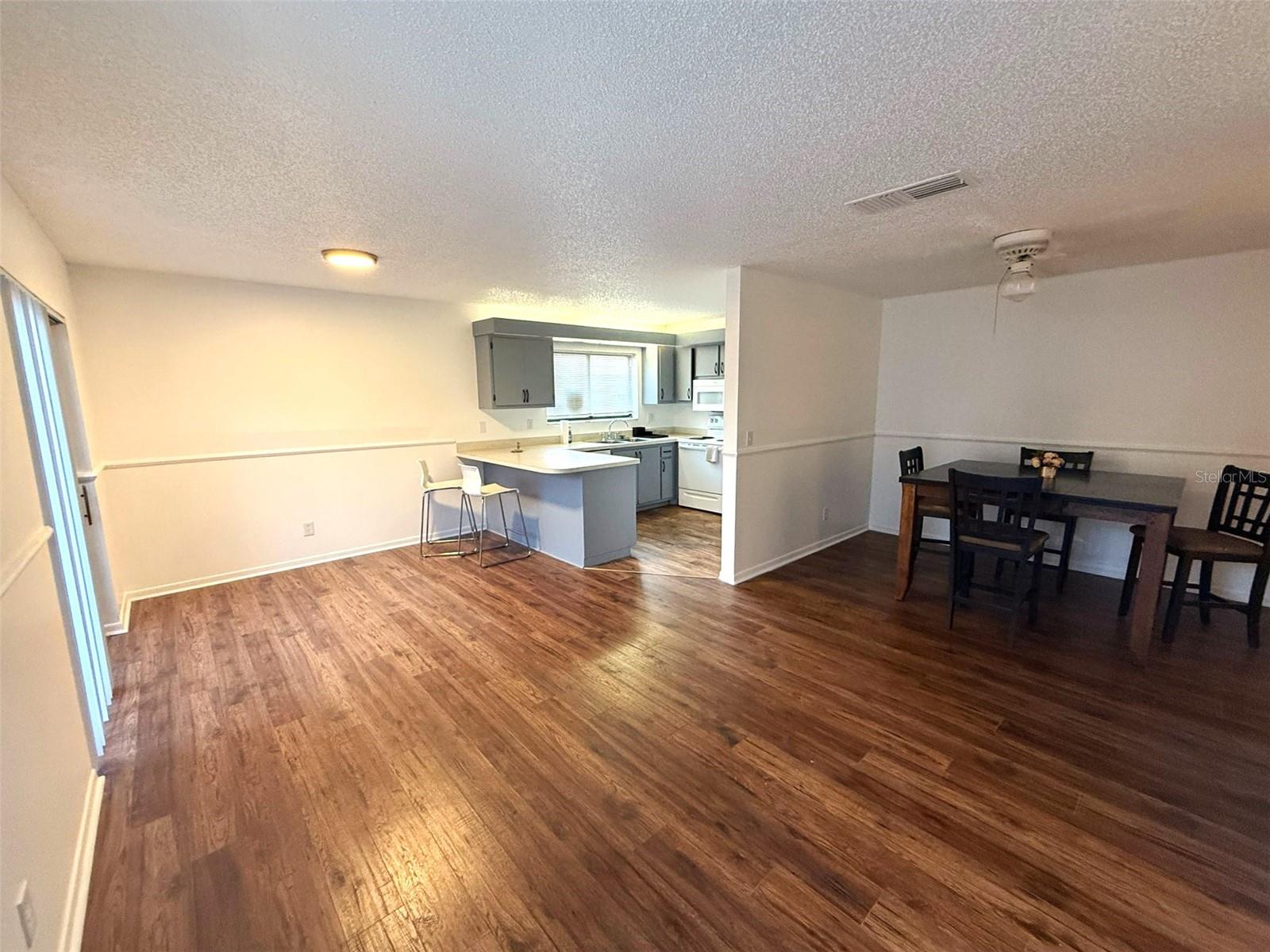 1406 PARK SHORE CIR #3, FORT MYERS, FL — photo 4