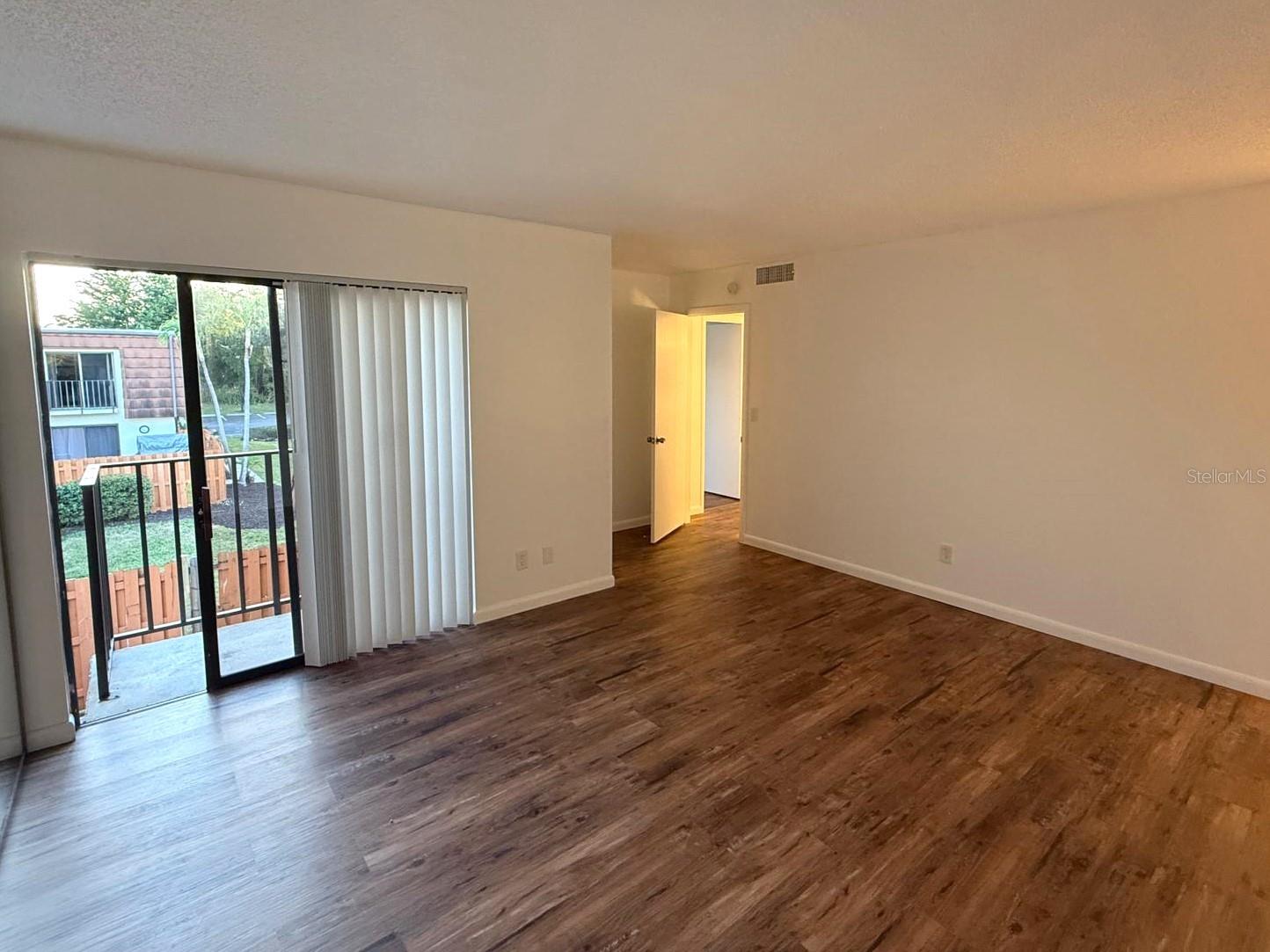 1406 PARK SHORE CIR #3, FORT MYERS, FL — photo 12
