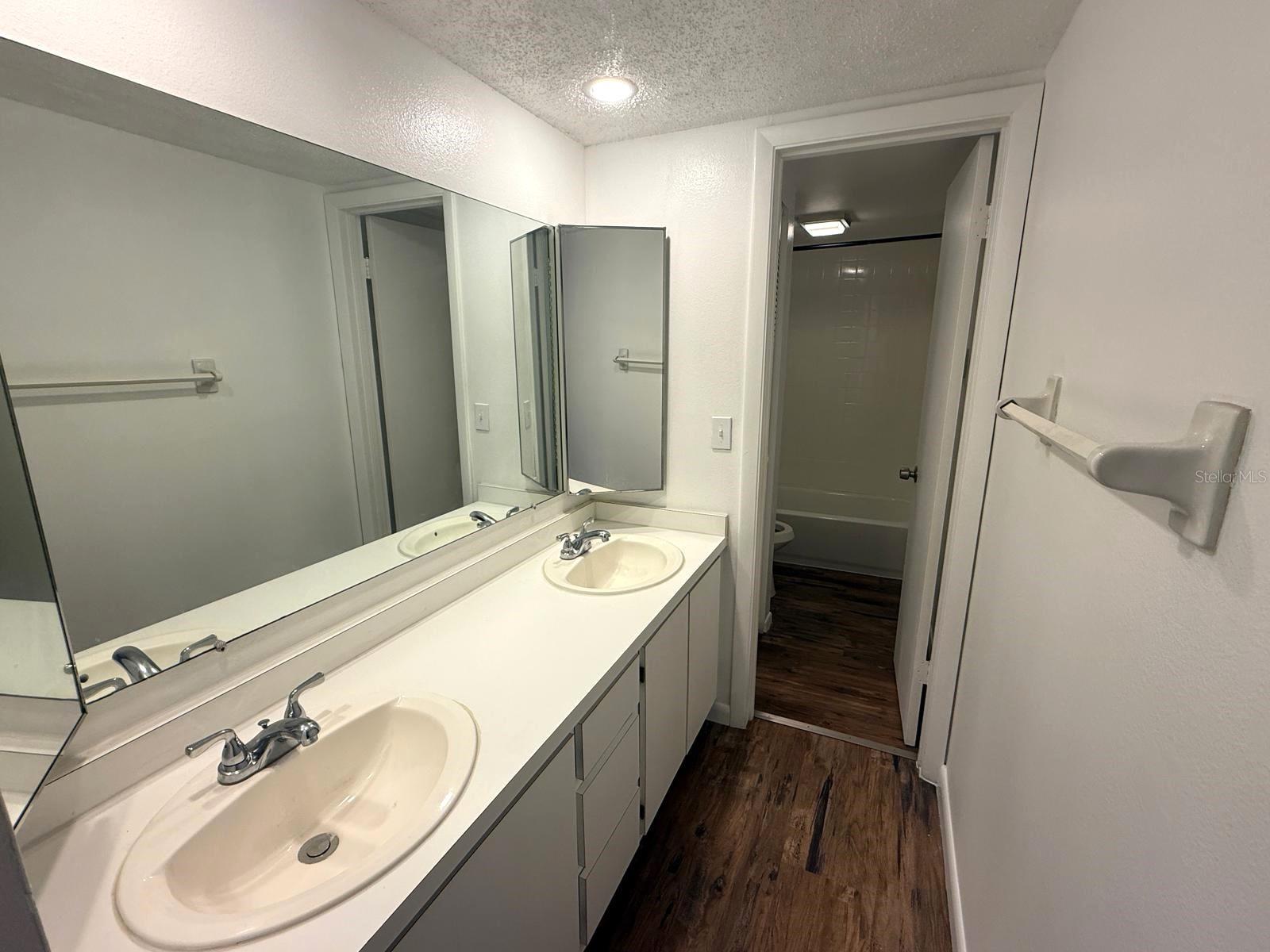 1406 PARK SHORE CIR #3, FORT MYERS, FL — photo 14