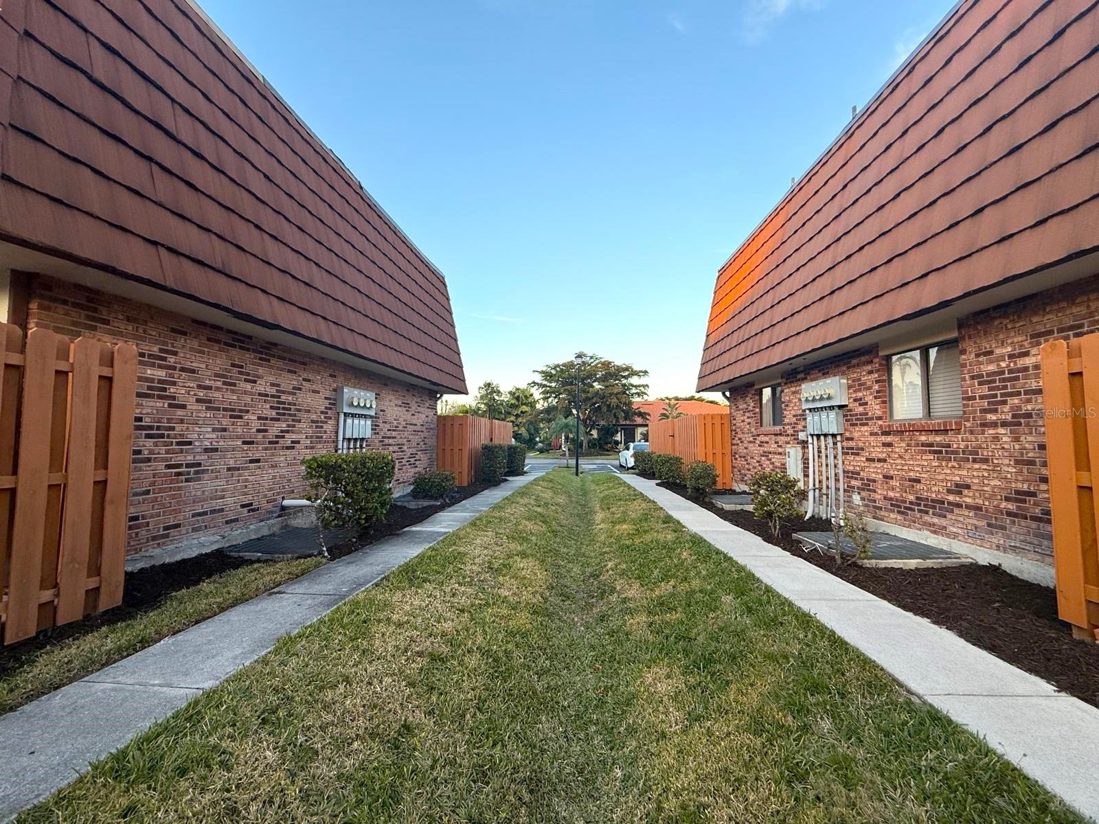 1406 PARK SHORE CIR #3, FORT MYERS, FL — photo 24