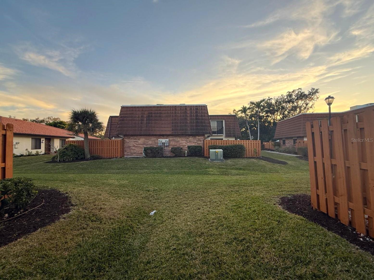 1406 PARK SHORE CIR #3, FORT MYERS, FL — photo 25