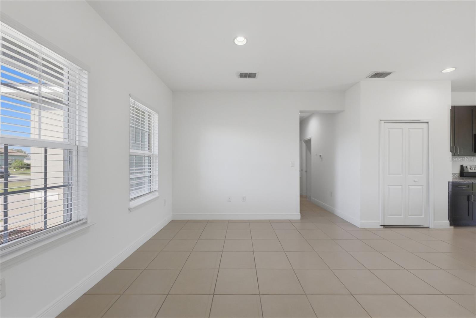 304 BEGONIA CT, POINCIANA, FL — photo 5