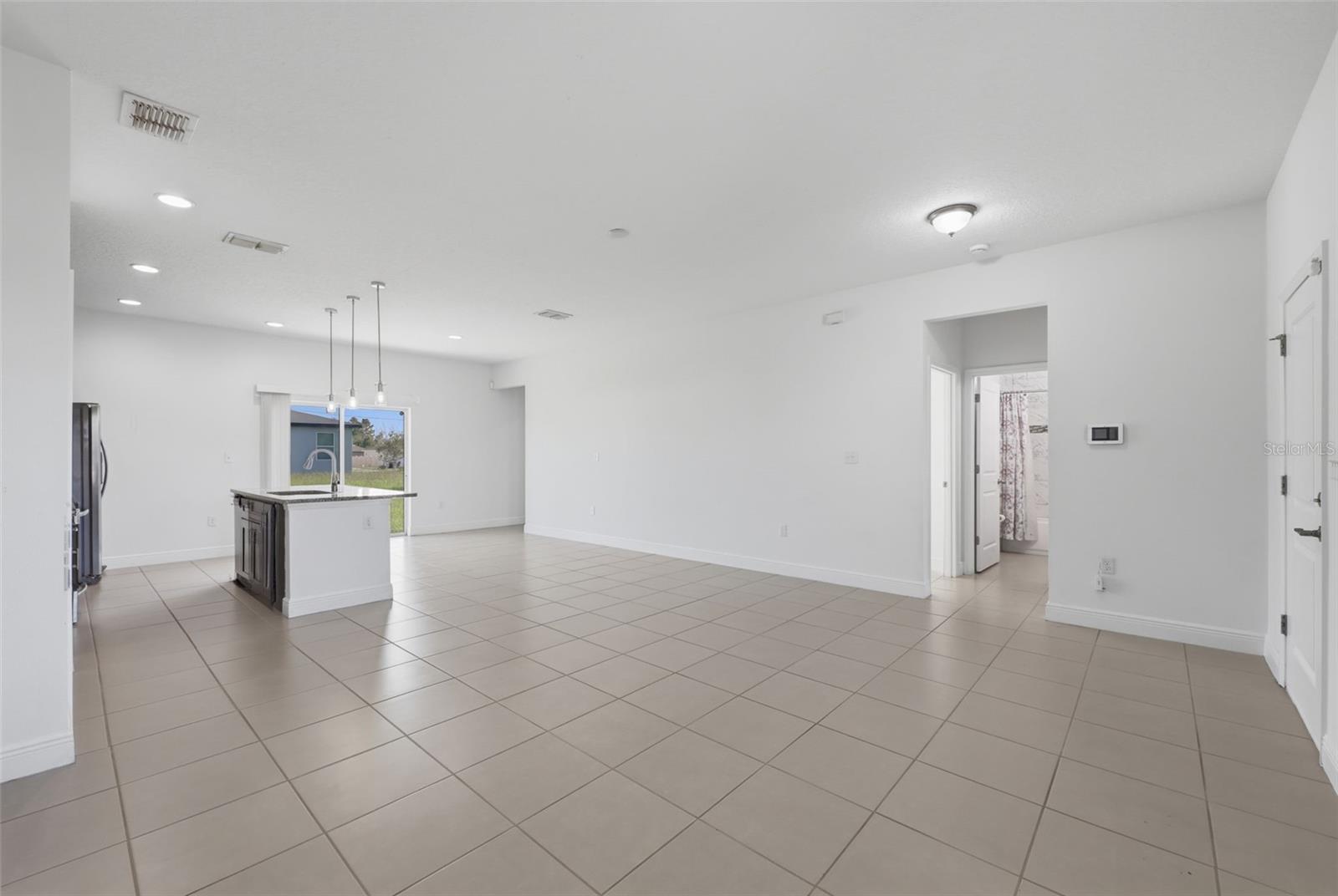 304 BEGONIA CT, POINCIANA, FL — photo 6