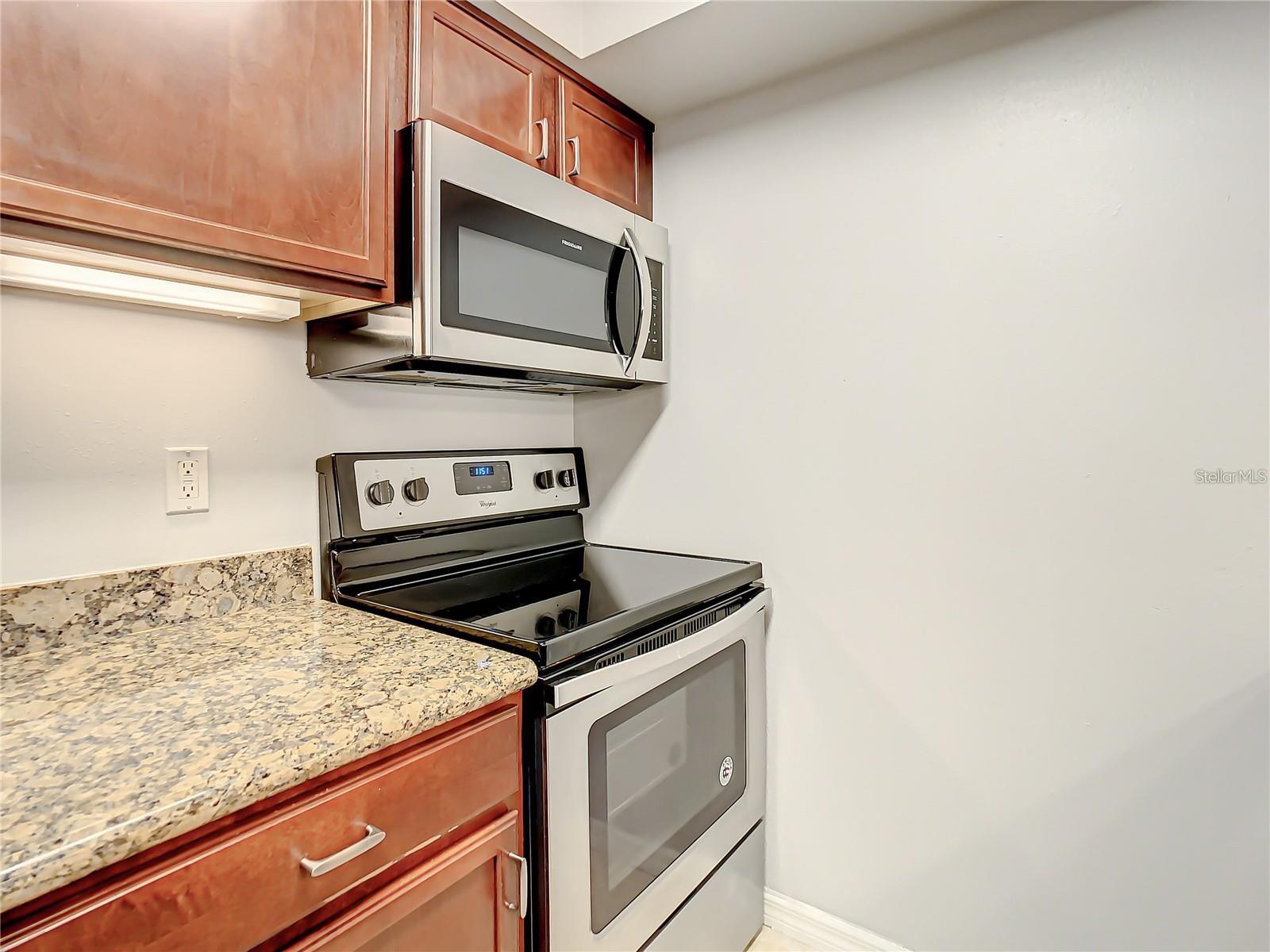 406 S CEDAR AVE #107, TAMPA, FL — photo 13