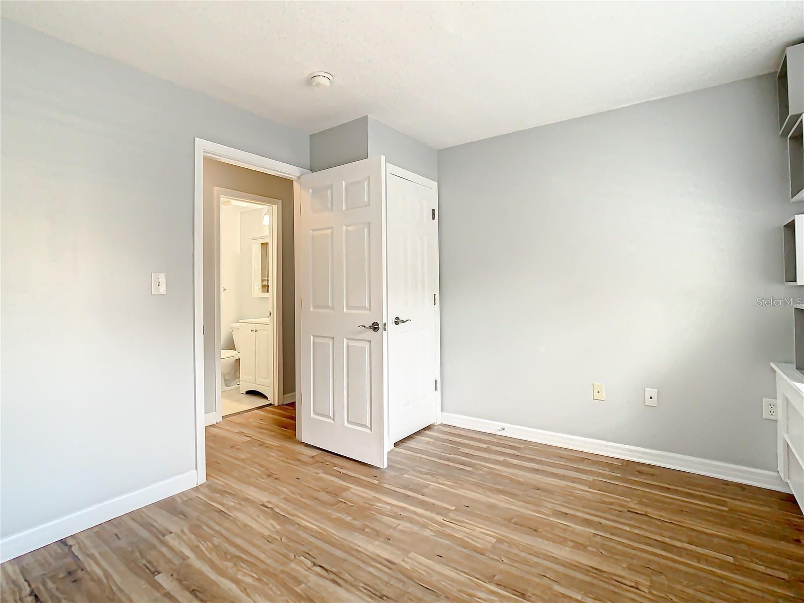 406 S CEDAR AVE #107, TAMPA, FL — photo 26
