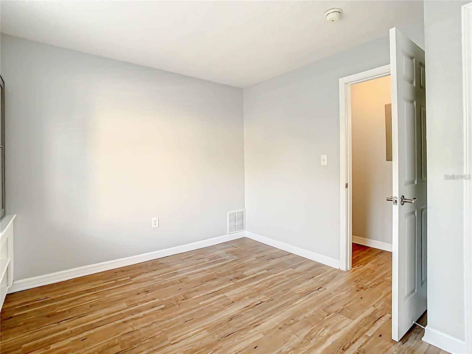 406 S CEDAR AVE #107, TAMPA, FL — photo 27