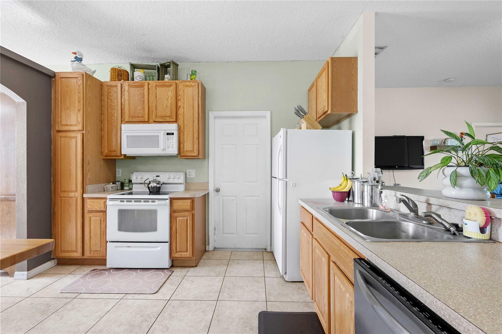 2420 SE 75TH BLVD, BUSHNELL, FL — photo 4
