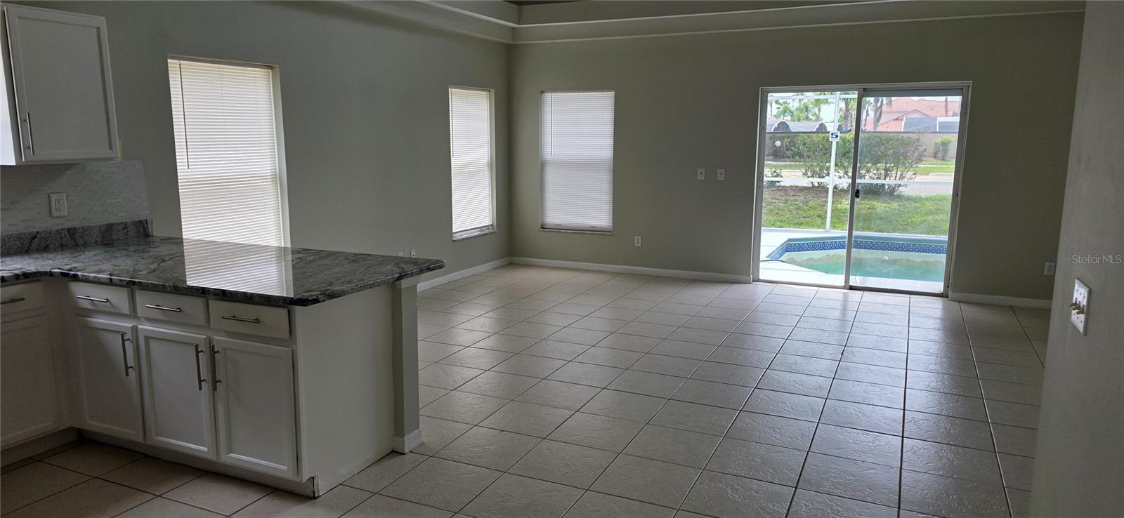 103 RIGGS CIR, DAVENPORT, FL — photo 3