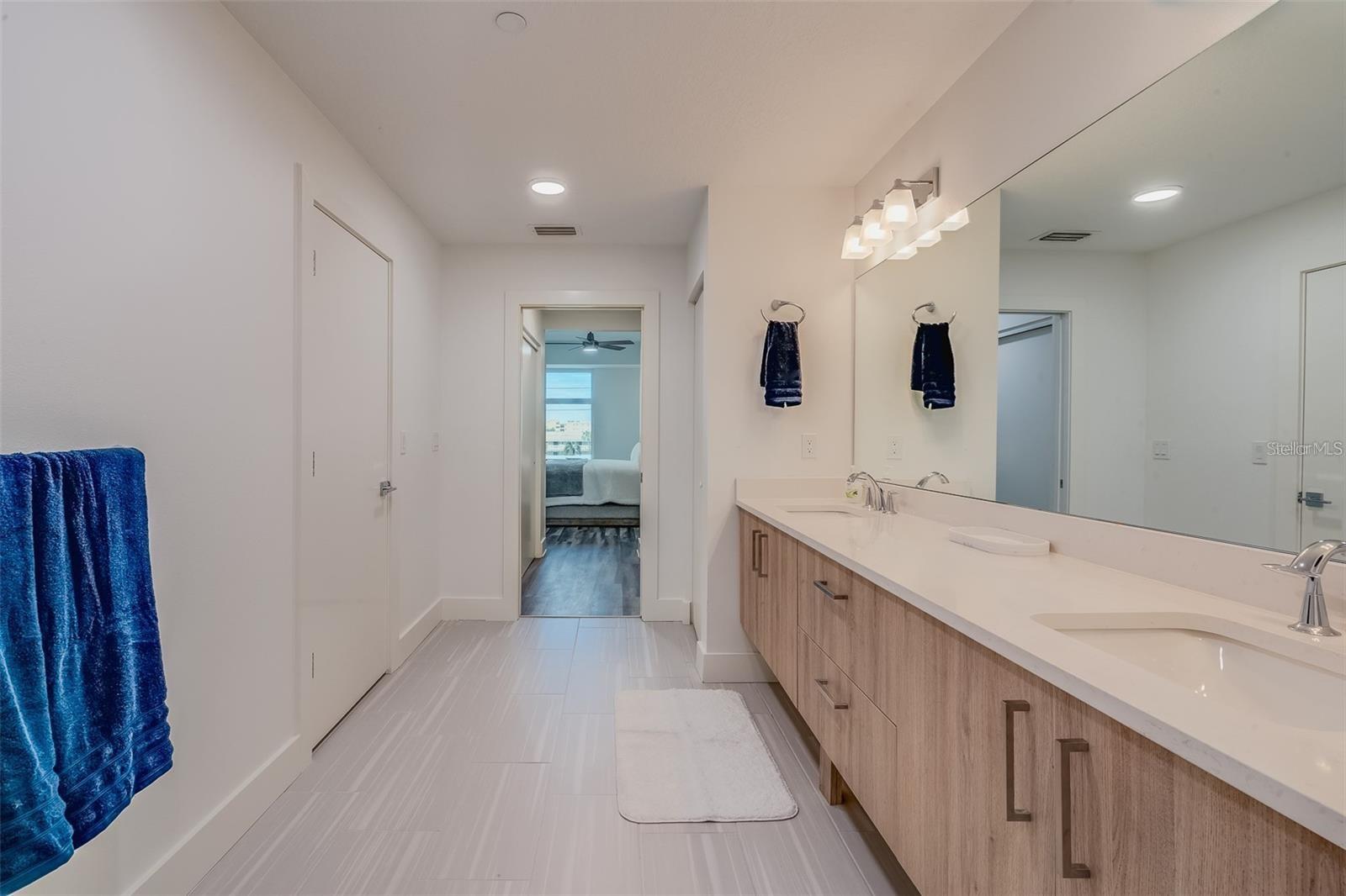 415 ISLAND WAY #311, CLEARWATER, FL — photo 20