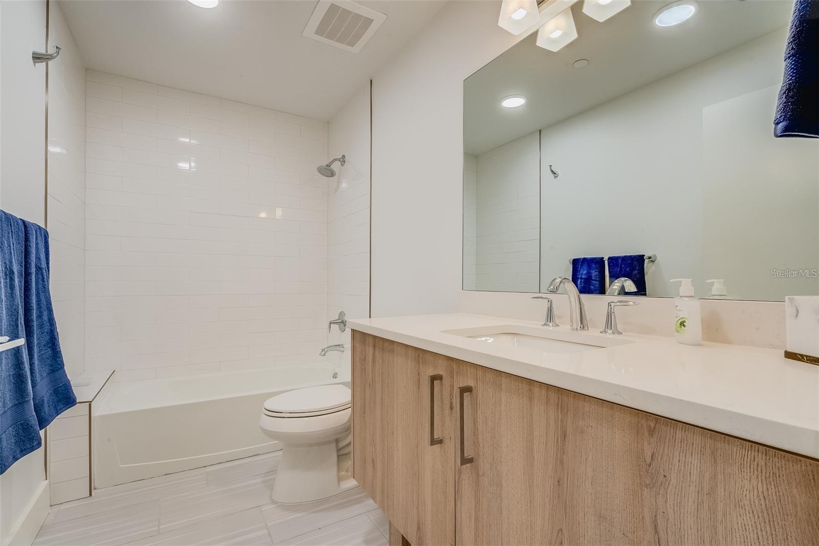 415 ISLAND WAY #311, CLEARWATER, FL — photo 26