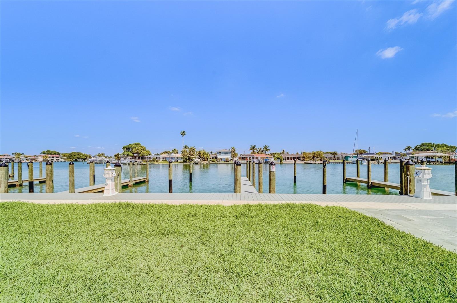 415 ISLAND WAY #311, CLEARWATER, FL — photo 40