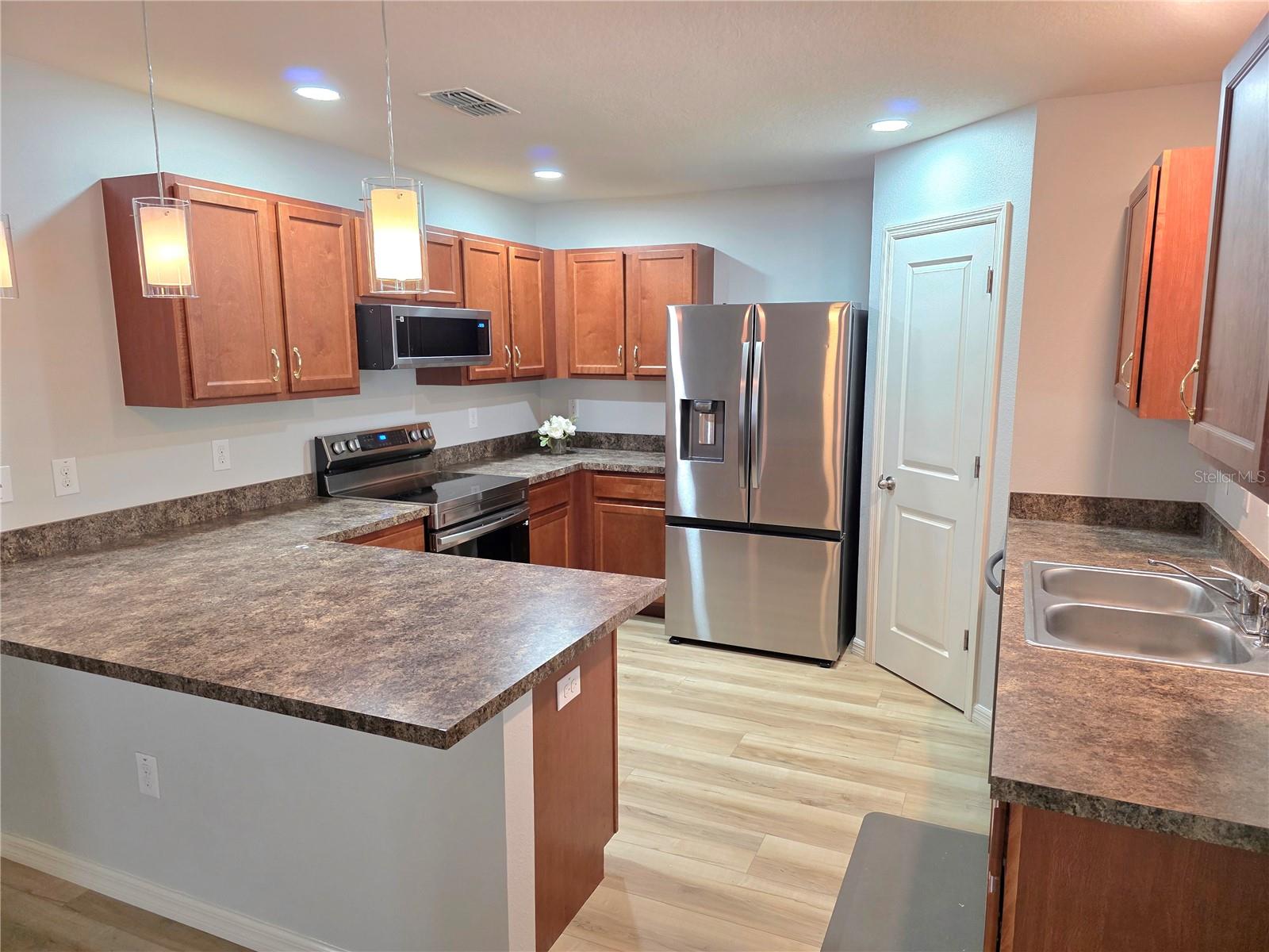 6210 ALDERWOOD ST, SPRING HILL, FL — photo 4