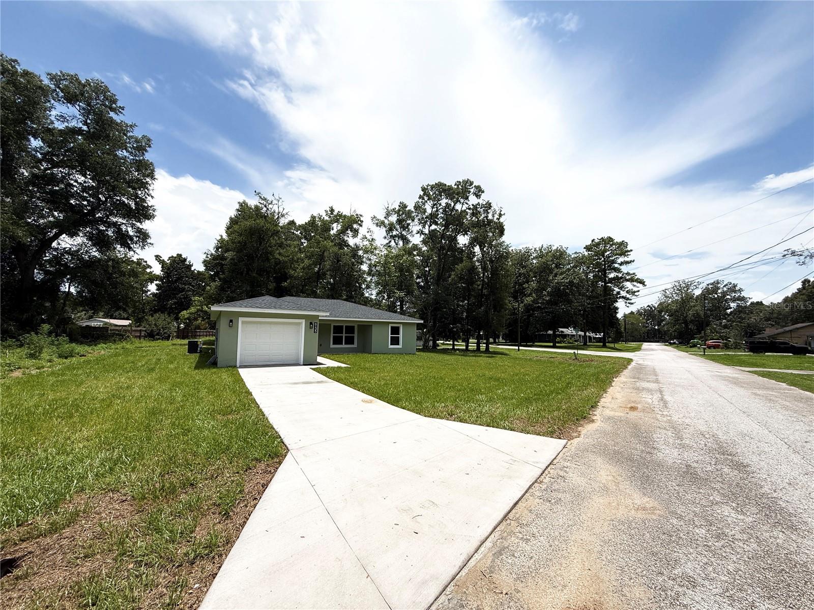 6135 NW 69TH CT, OCALA, FL — photo 2