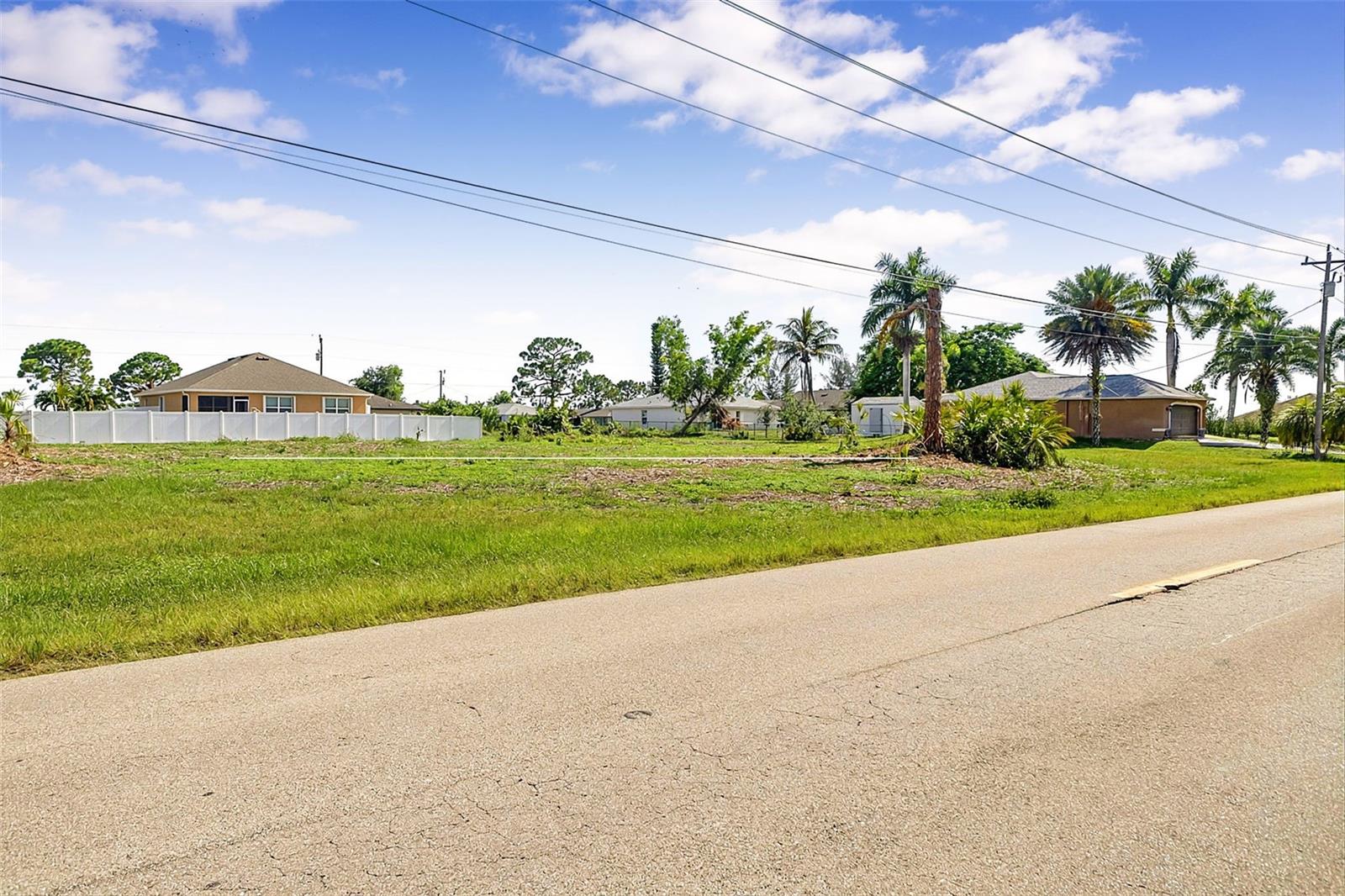 614 JACARANDA PKWY E, CAPE CORAL, FL — photo 17