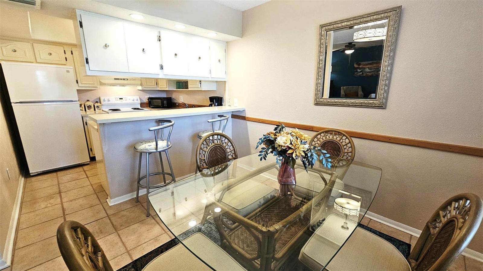 3586 CAPE HAZE DR #B4, ROTONDA WEST, FL — photo 15