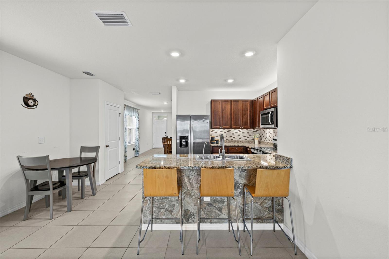 10914 PENNY GALE LOOP, SAN ANTONIO, FL — photo 12