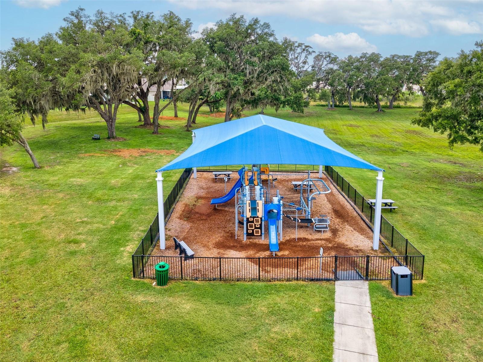 10914 PENNY GALE LOOP, SAN ANTONIO, FL — photo 38