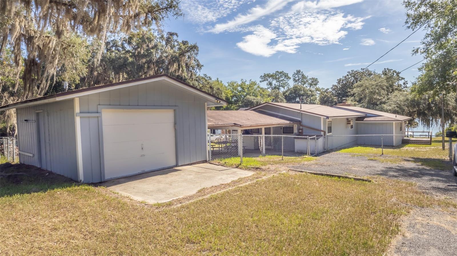 8443 LILLY LAKE RD, MELROSE, FL — photo 56