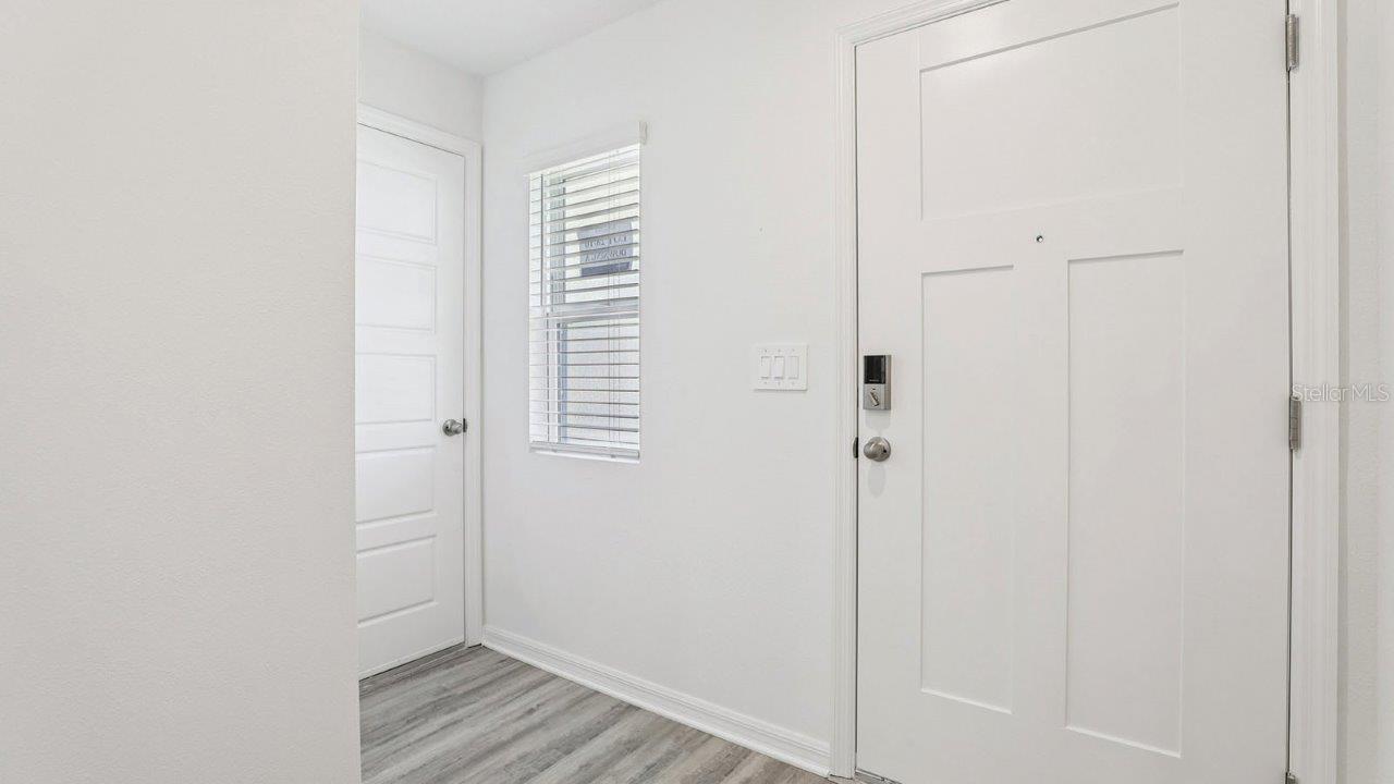 5580 TAVERNA LOOP, WINTER HAVEN, FL — photo 2