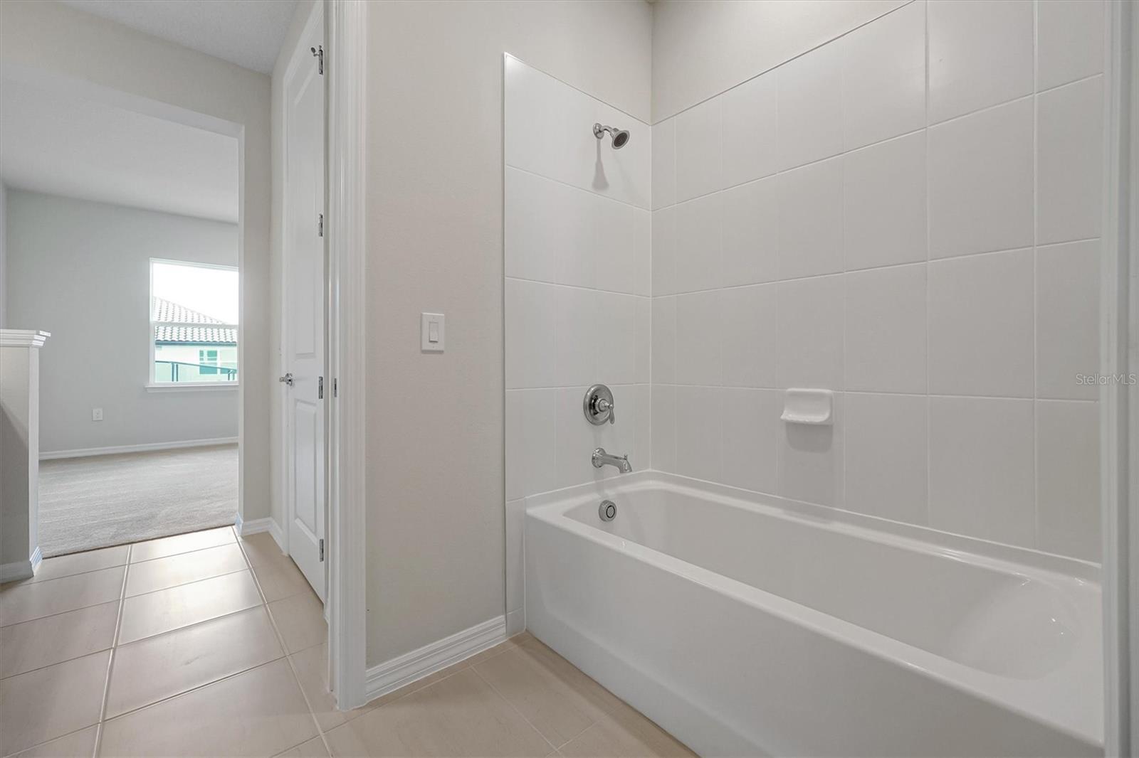 8399 PARK CLIFF WAY, ORLANDO, FL — photo 39