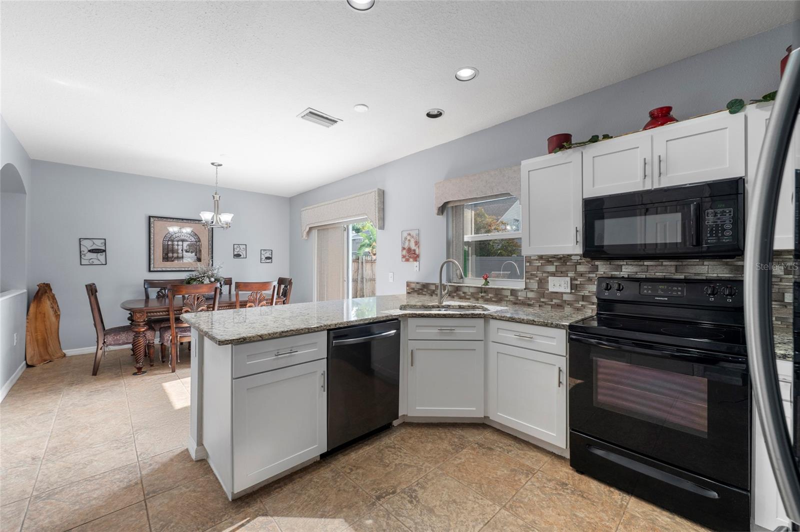 7020 49TH PL E, PALMETTO, FL — photo 9