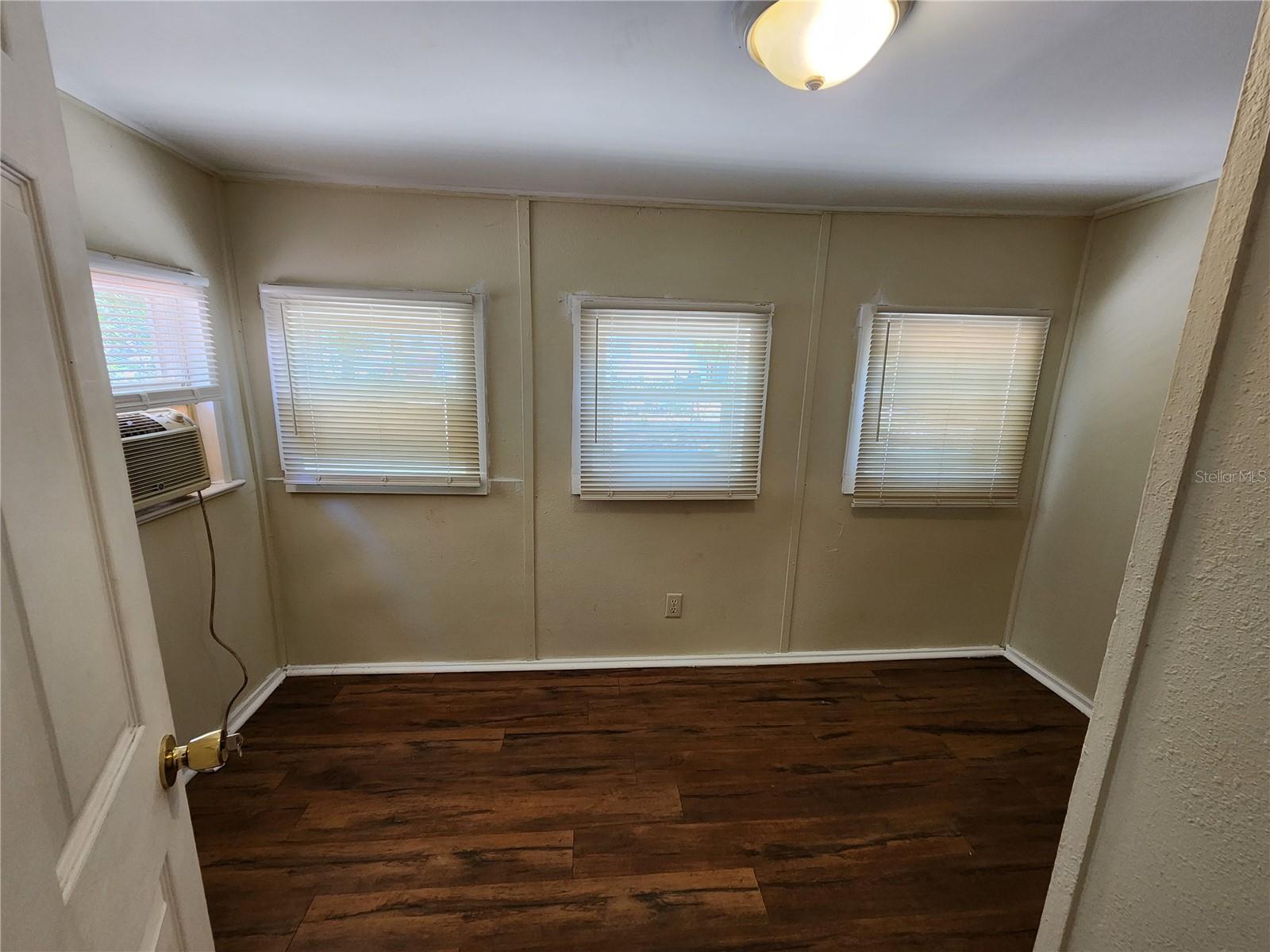 1623 SE 3 AVE, GAINESVILLE, FL — photo 33