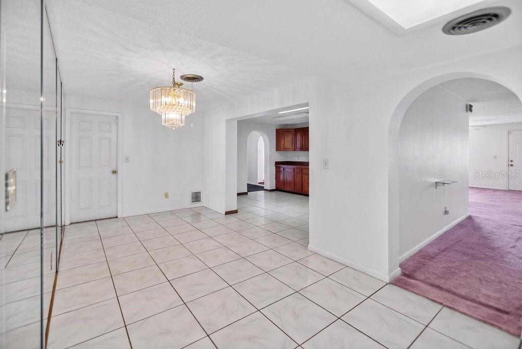 421 N FREDERICK AVE, DAYTONA BEACH, FL — photo 3