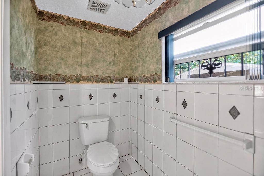 421 N FREDERICK AVE, DAYTONA BEACH, FL — photo 7