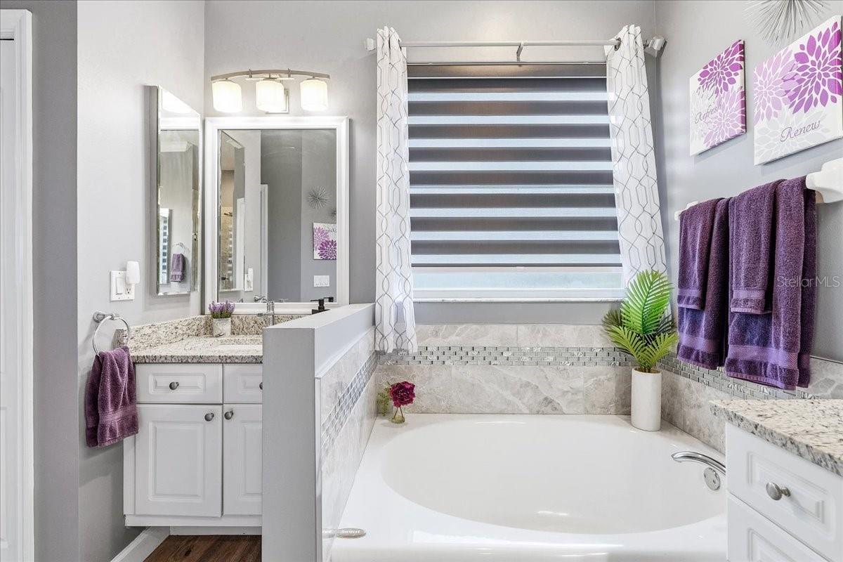 8905 CYPRESS PRESERVE PL, FORT MYERS, FL — photo 26