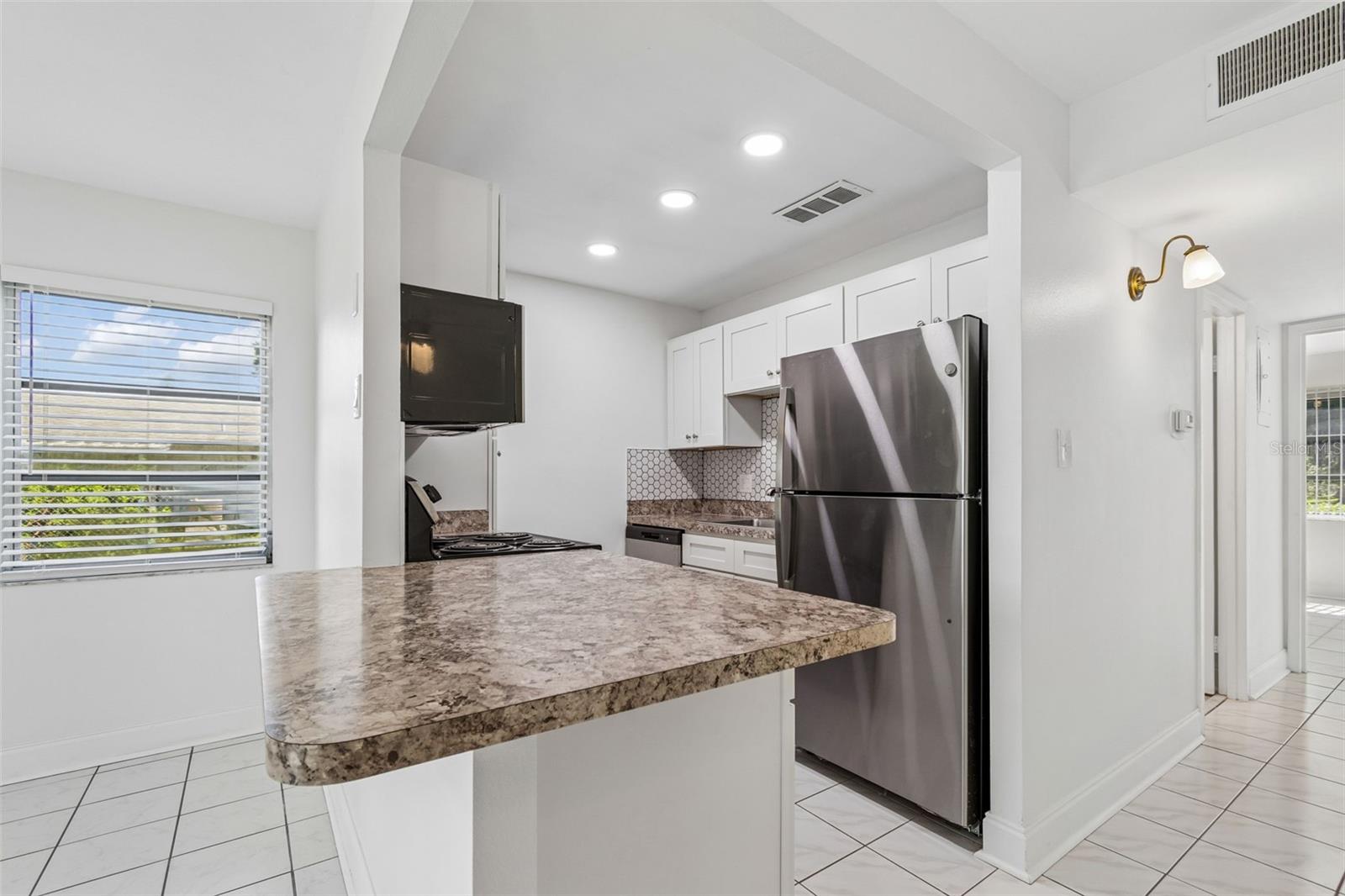 237 S MCMULLEN BOOTH RD #51, CLEARWATER, FL — photo 7