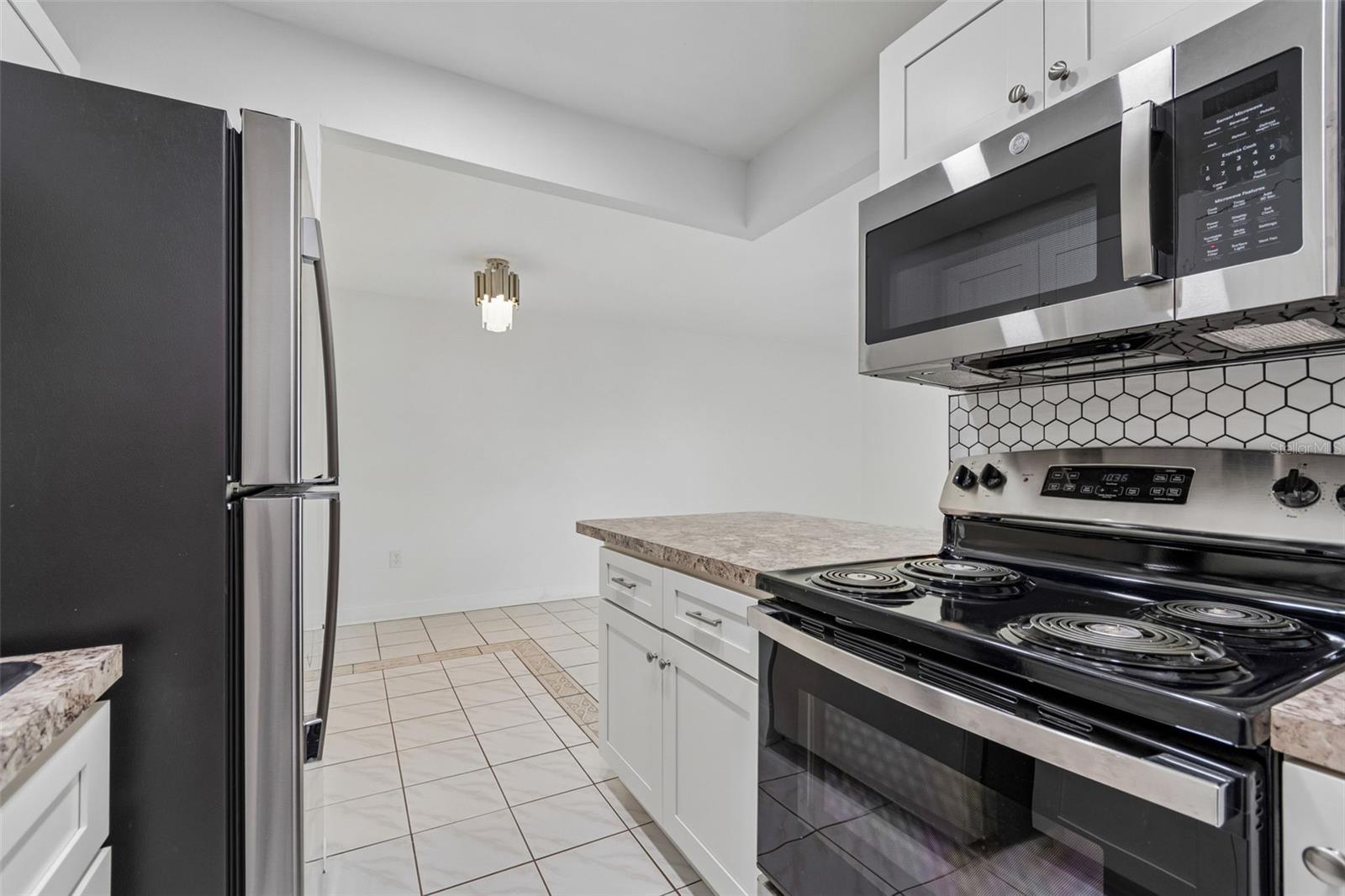 237 S MCMULLEN BOOTH RD #51, CLEARWATER, FL — photo 10