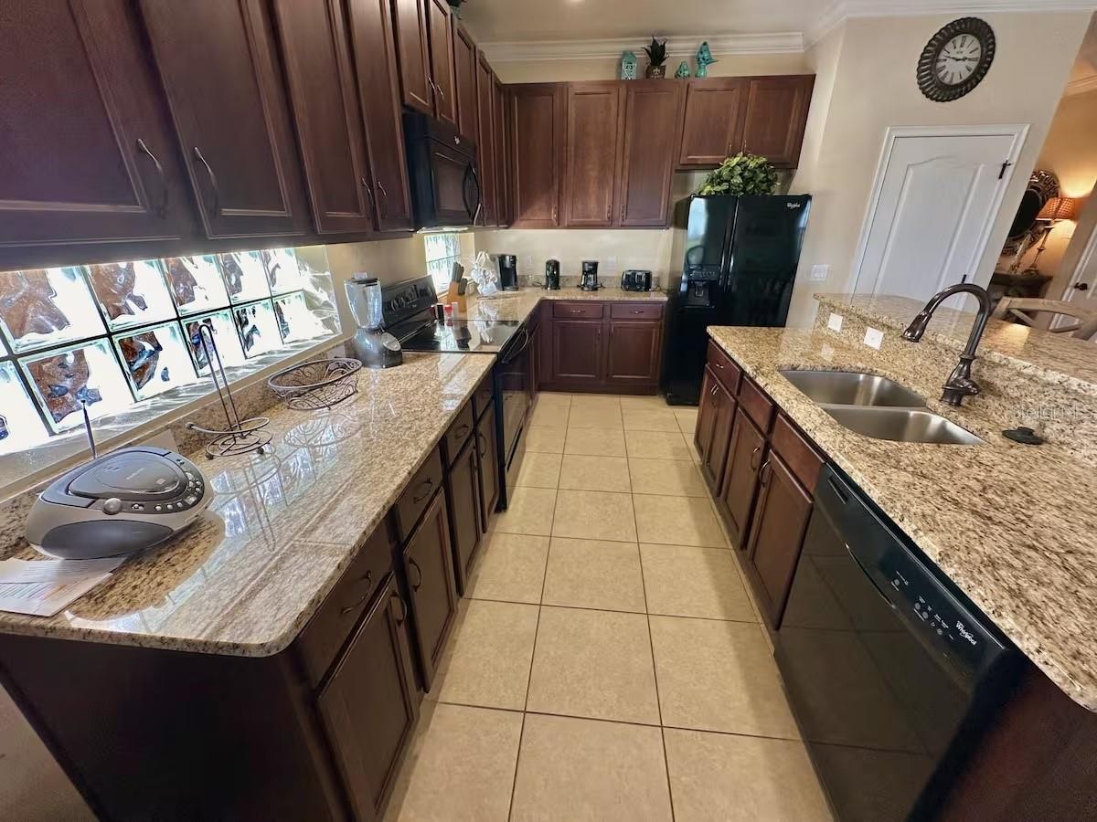 4353 ACORN CT, DAVENPORT, FL — photo 4