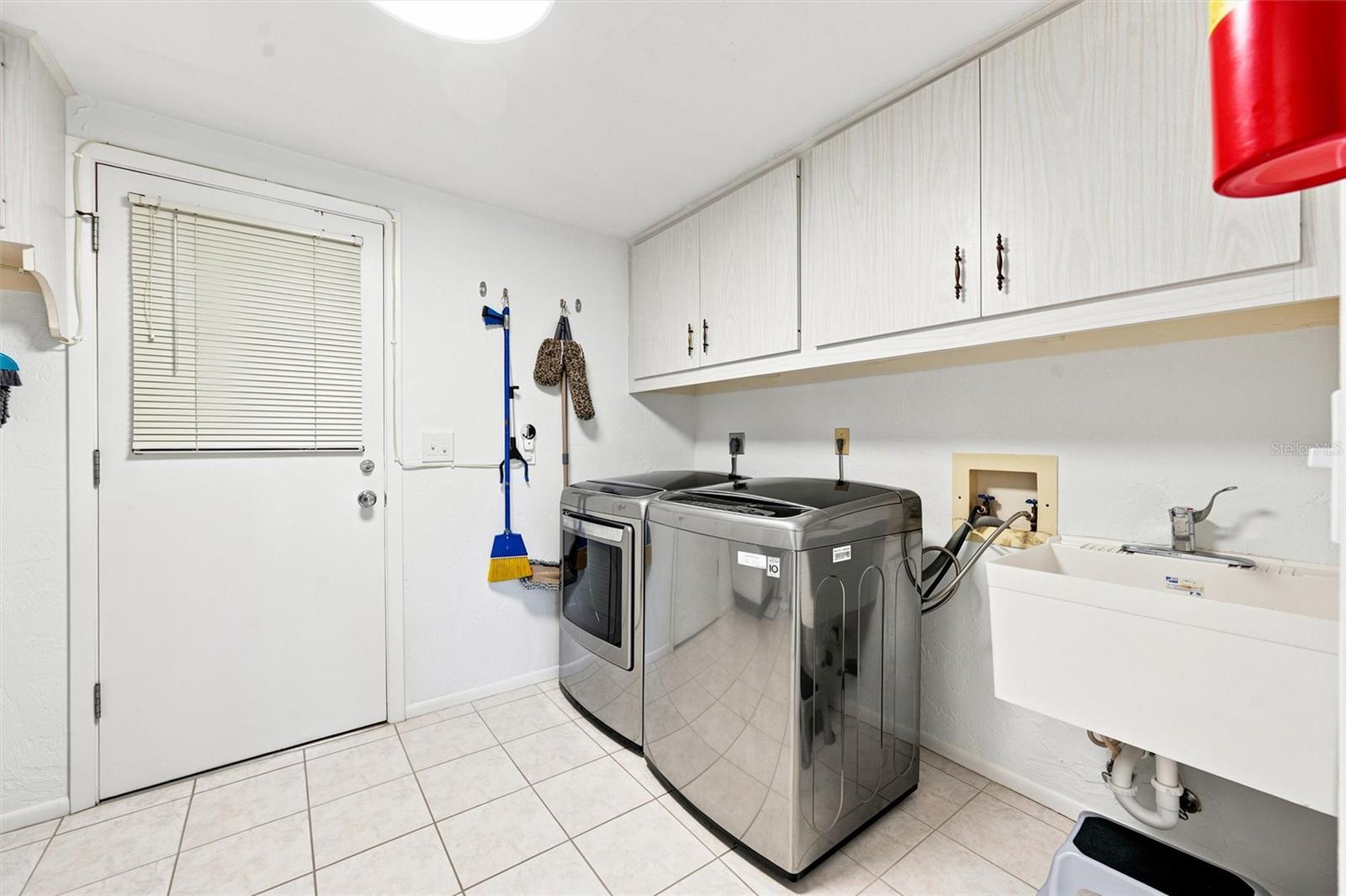 3626 MEDFORD LN #1537, SARASOTA, FL — photo 35