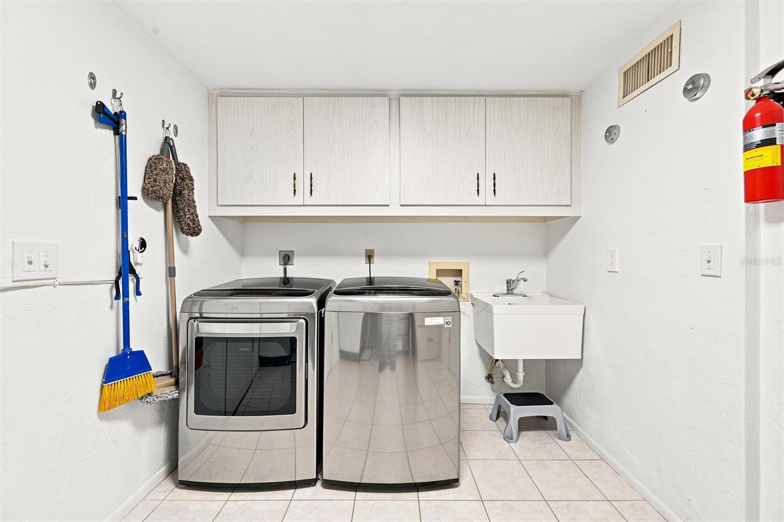 3626 MEDFORD LN #1537, SARASOTA, FL — photo 37
