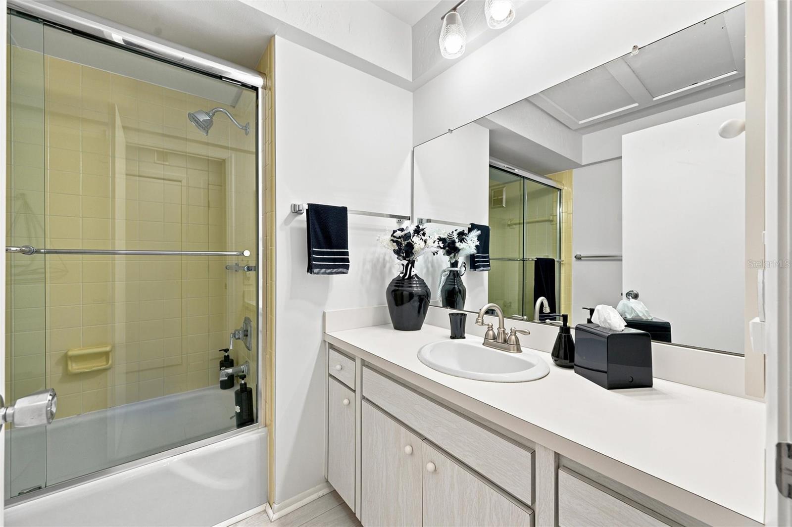 3626 MEDFORD LN #1537, SARASOTA, FL — photo 41
