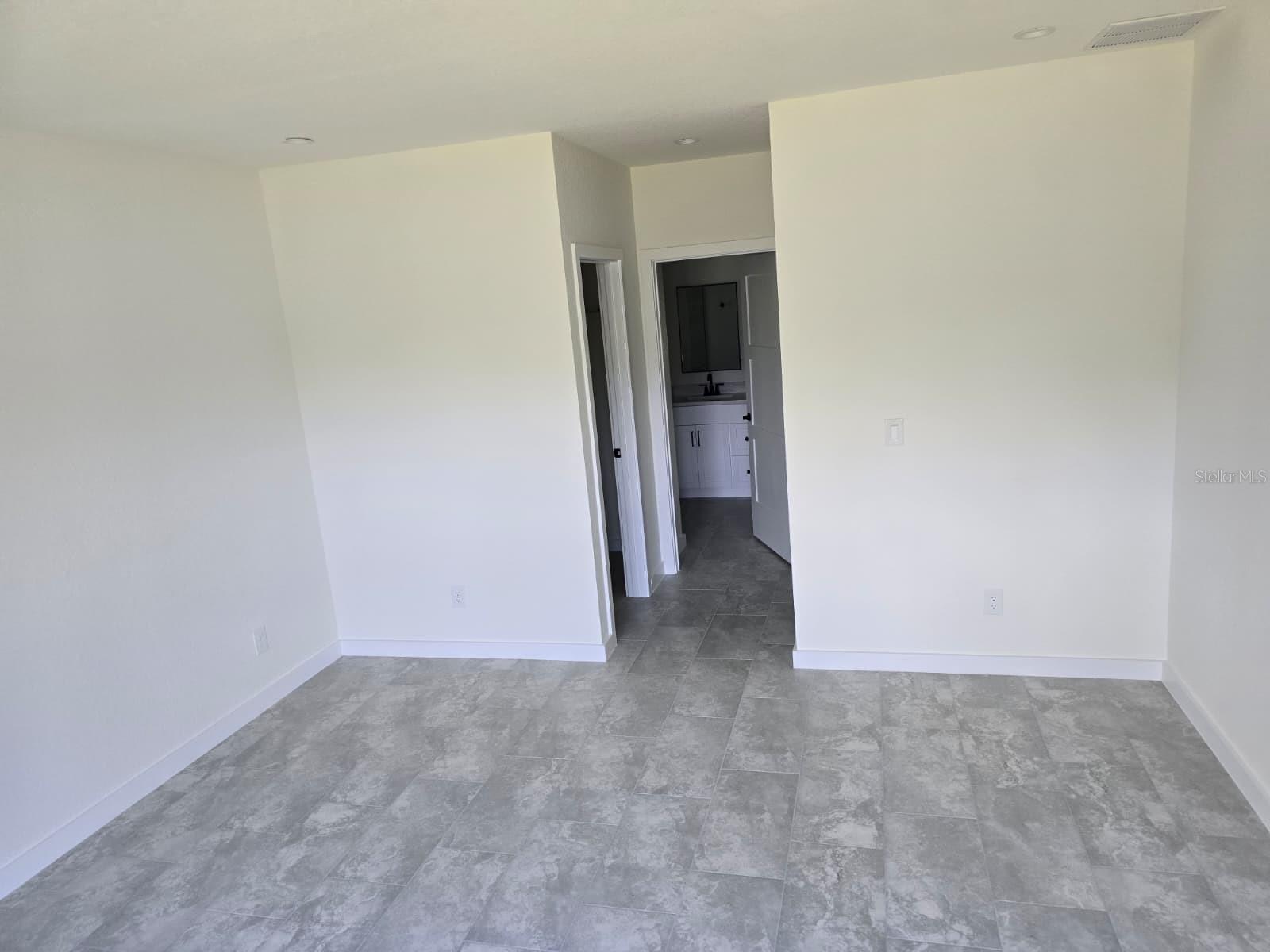 4240 LAS ALMANOS AVE, NORTH PORT, FL — photo 11