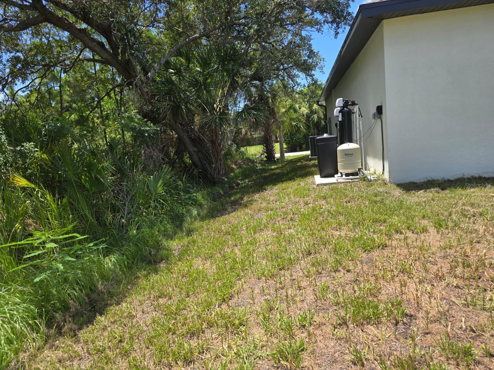 4240 LAS ALMANOS AVE, NORTH PORT, FL — photo 25