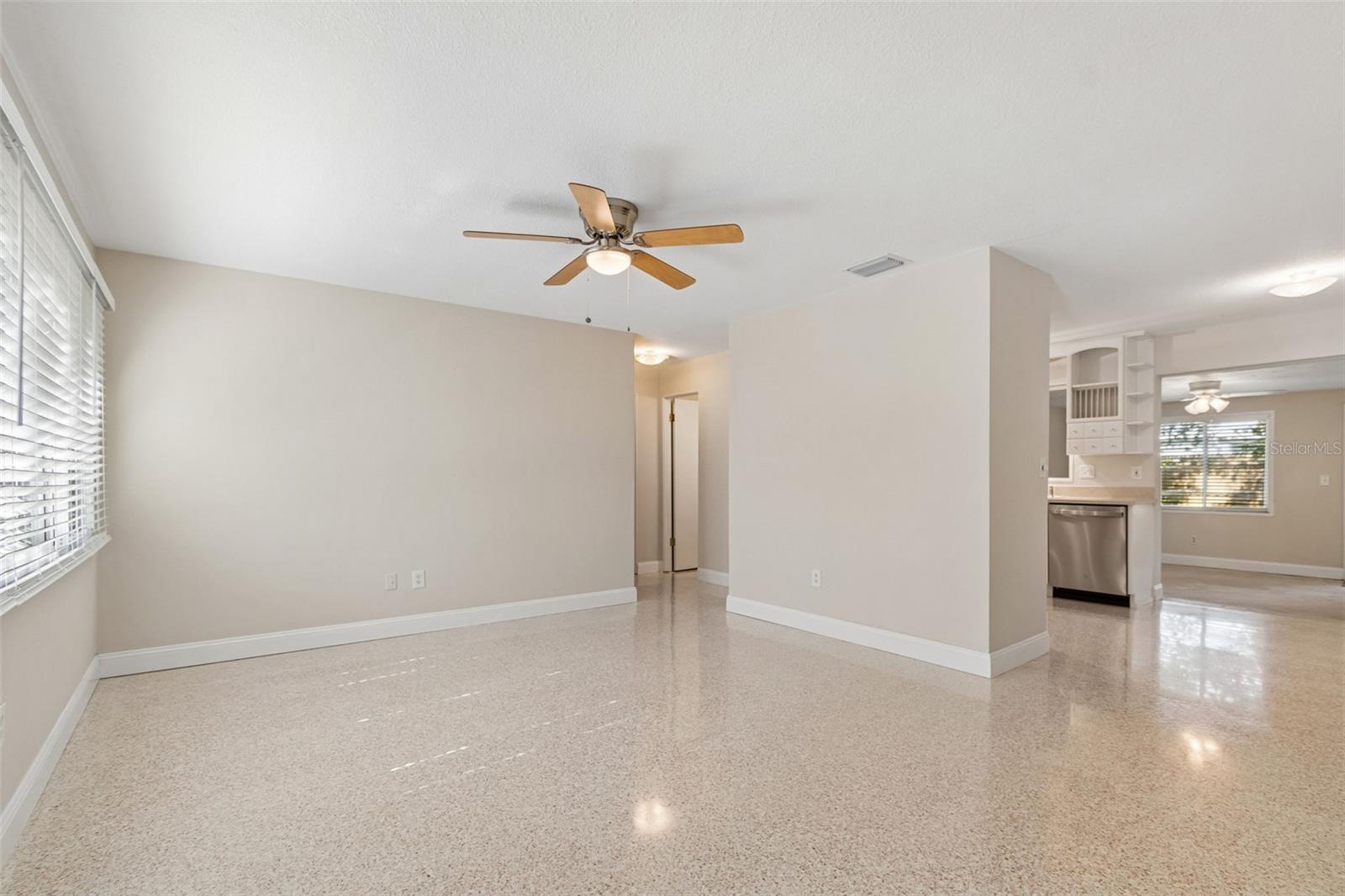 200 EVELYN AVE, CLEARWATER, FL — photo 2