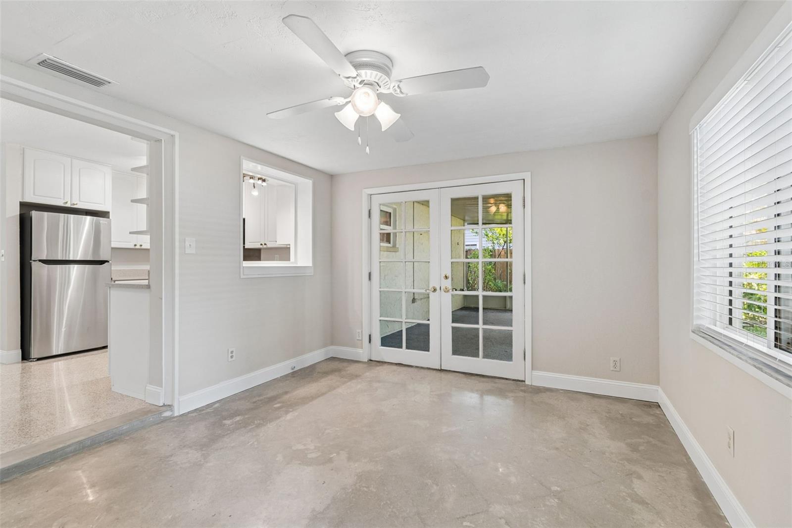 200 EVELYN AVE, CLEARWATER, FL — photo 10