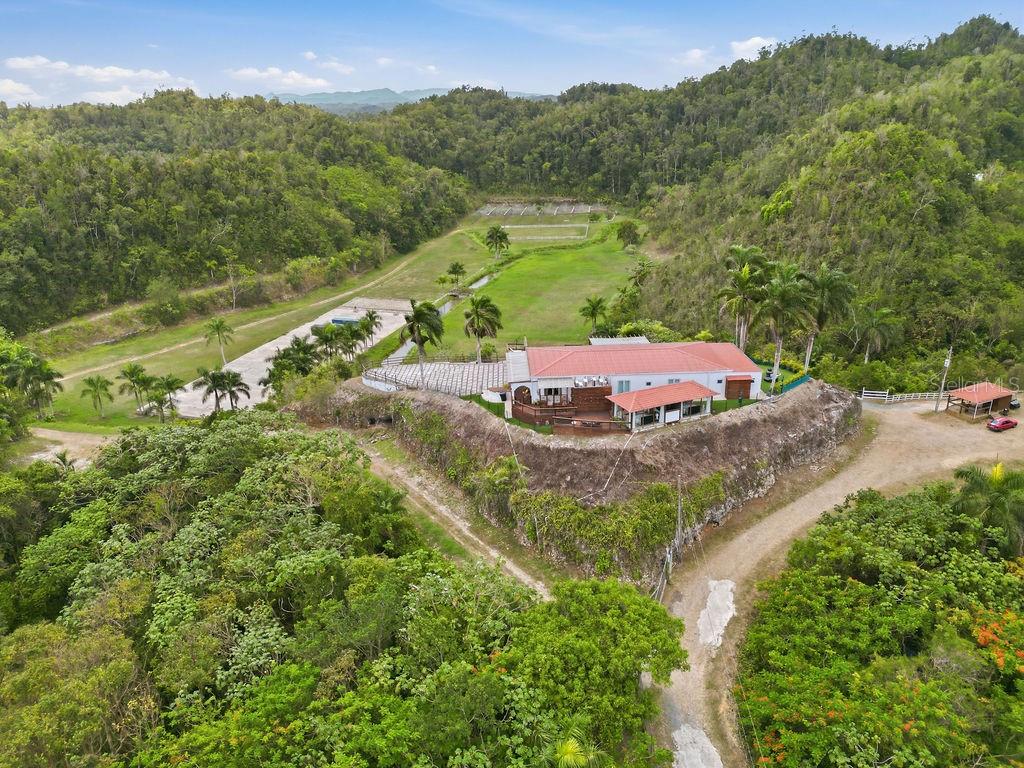 PR 129 ESPEZANZA WARD, ARECIBO, PR — photo 9