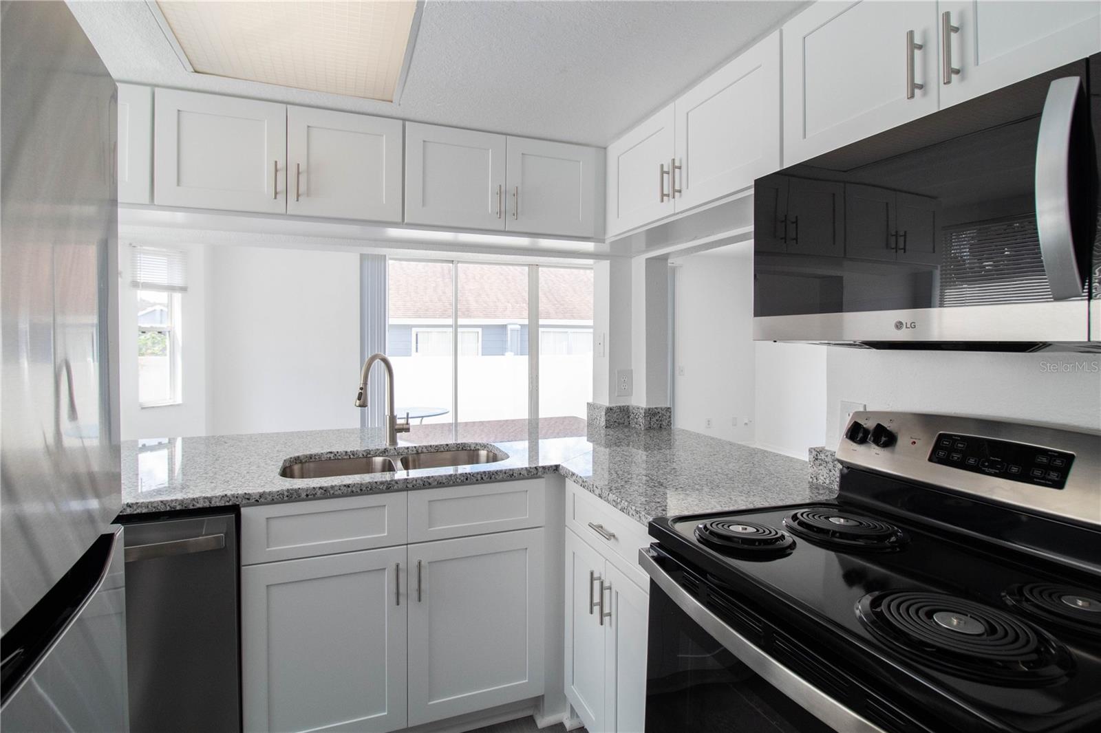 235 MANGO DR #A, DAVENPORT, FL — photo 4